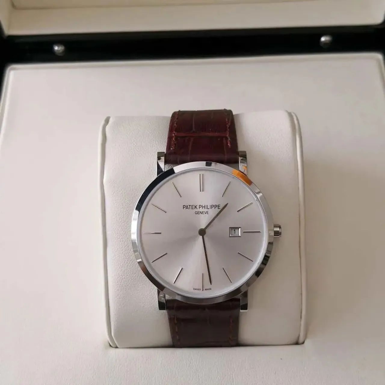 Relogio patente Philippe geneve pulseira de couro  - Foto 5