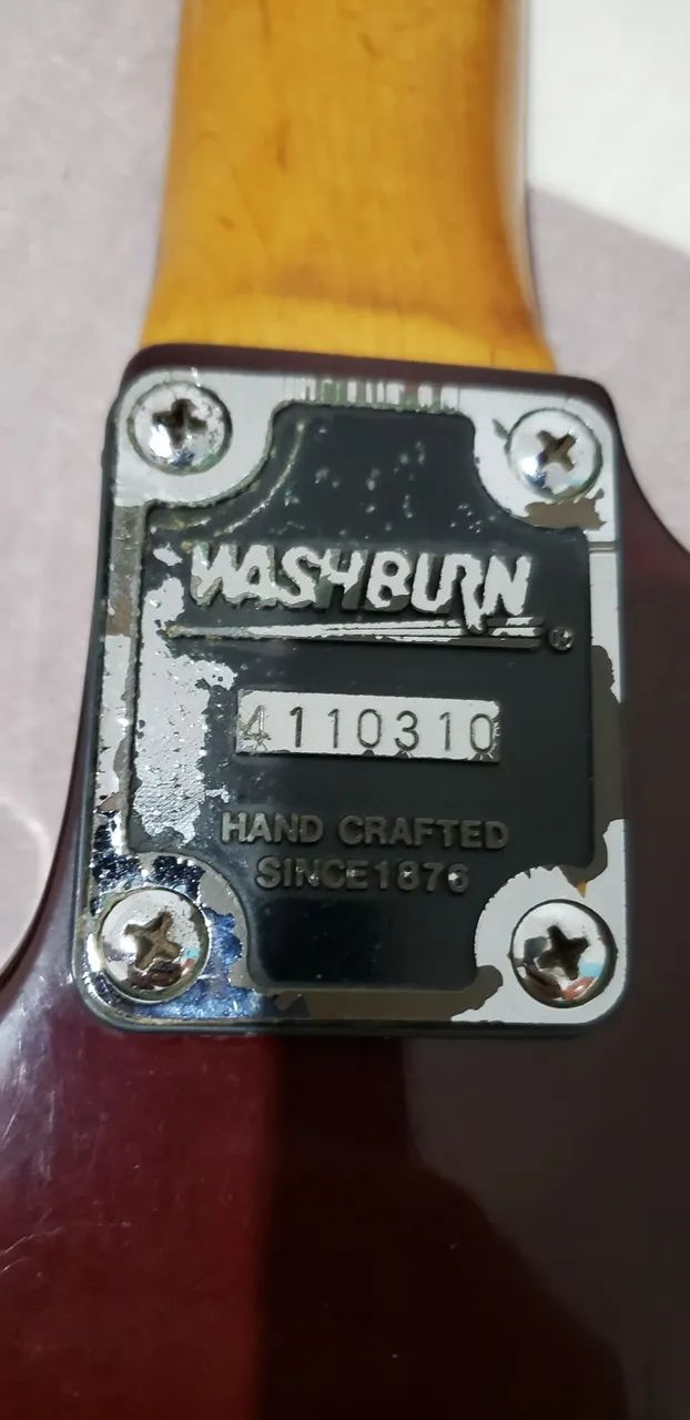 Guitarra washburn mercury designed by grover jackson