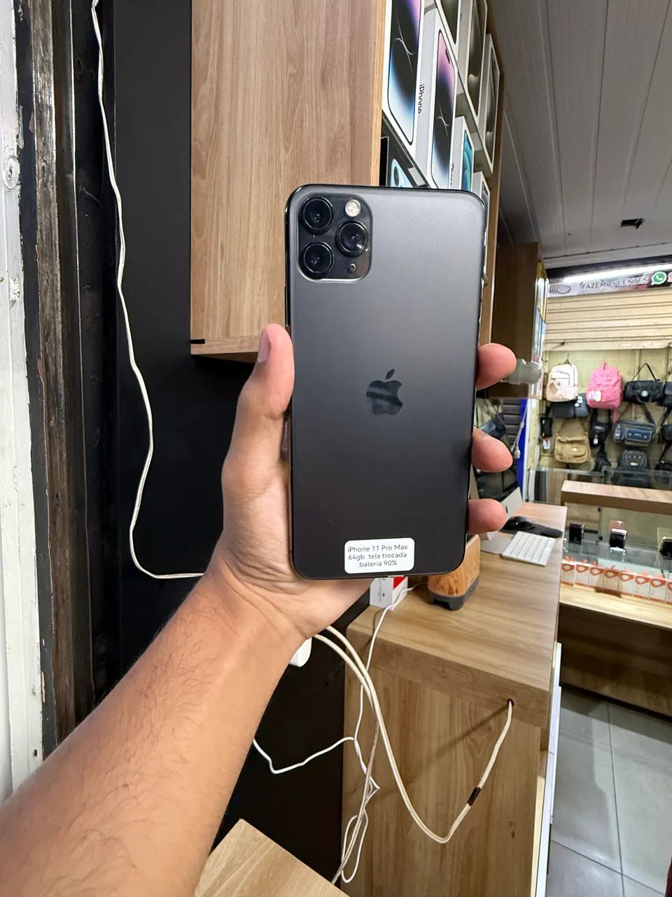 IPHONE 11 PRO MAX 64 GB TELA TROCADA 