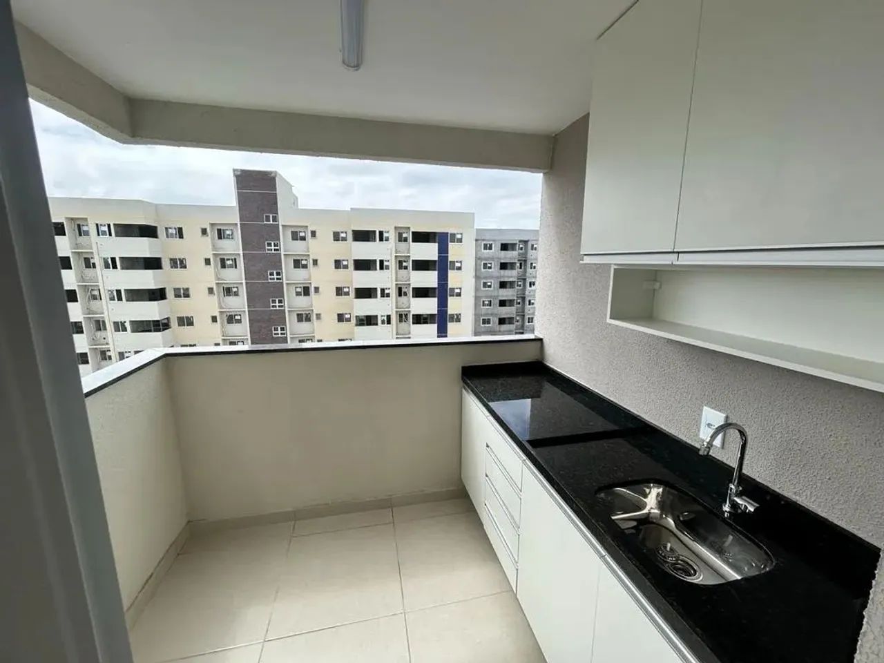 Imóvel para aluguel possui 62 metros quadrados com 2 quartos em Aruana - Aracaju - SE - Foto 4