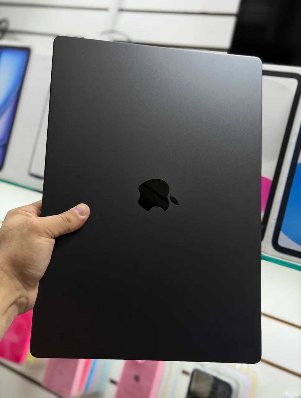 Macbook pro 16 polegadas m3 pro 18gb / 512gb LOJA FÍSICA saúde