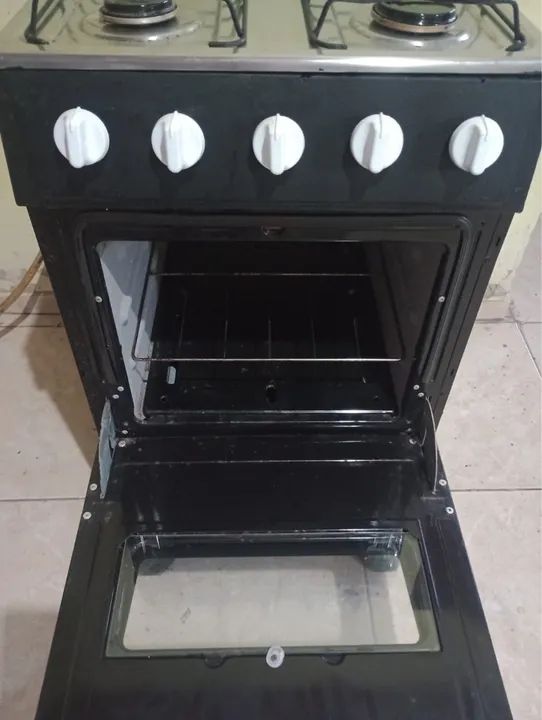 Fogão 4 Bocas com Forno - Ótimo estado! - Foto 2