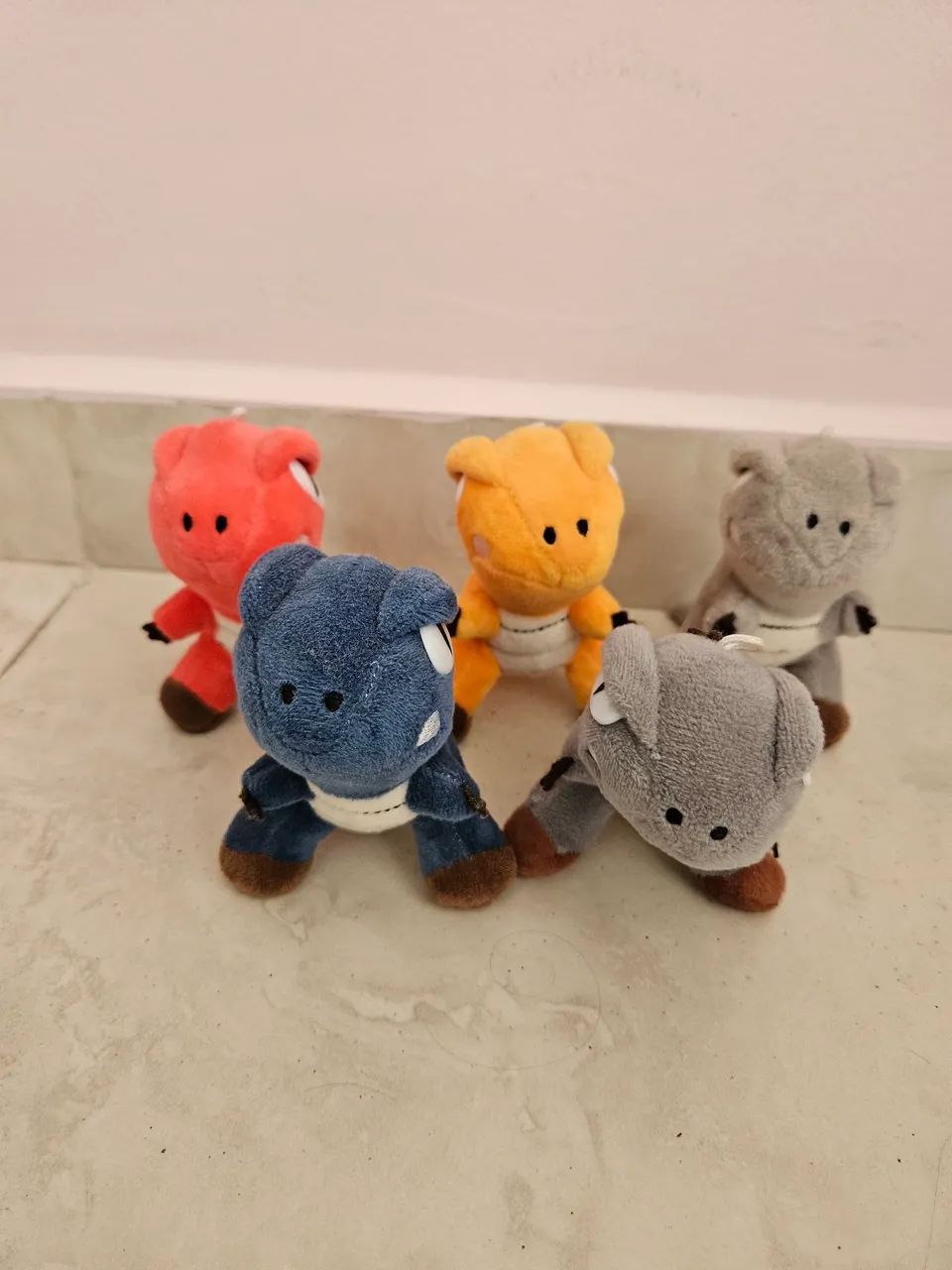 5 MINI DINOSSAUROS - 12cm - Lindoooo