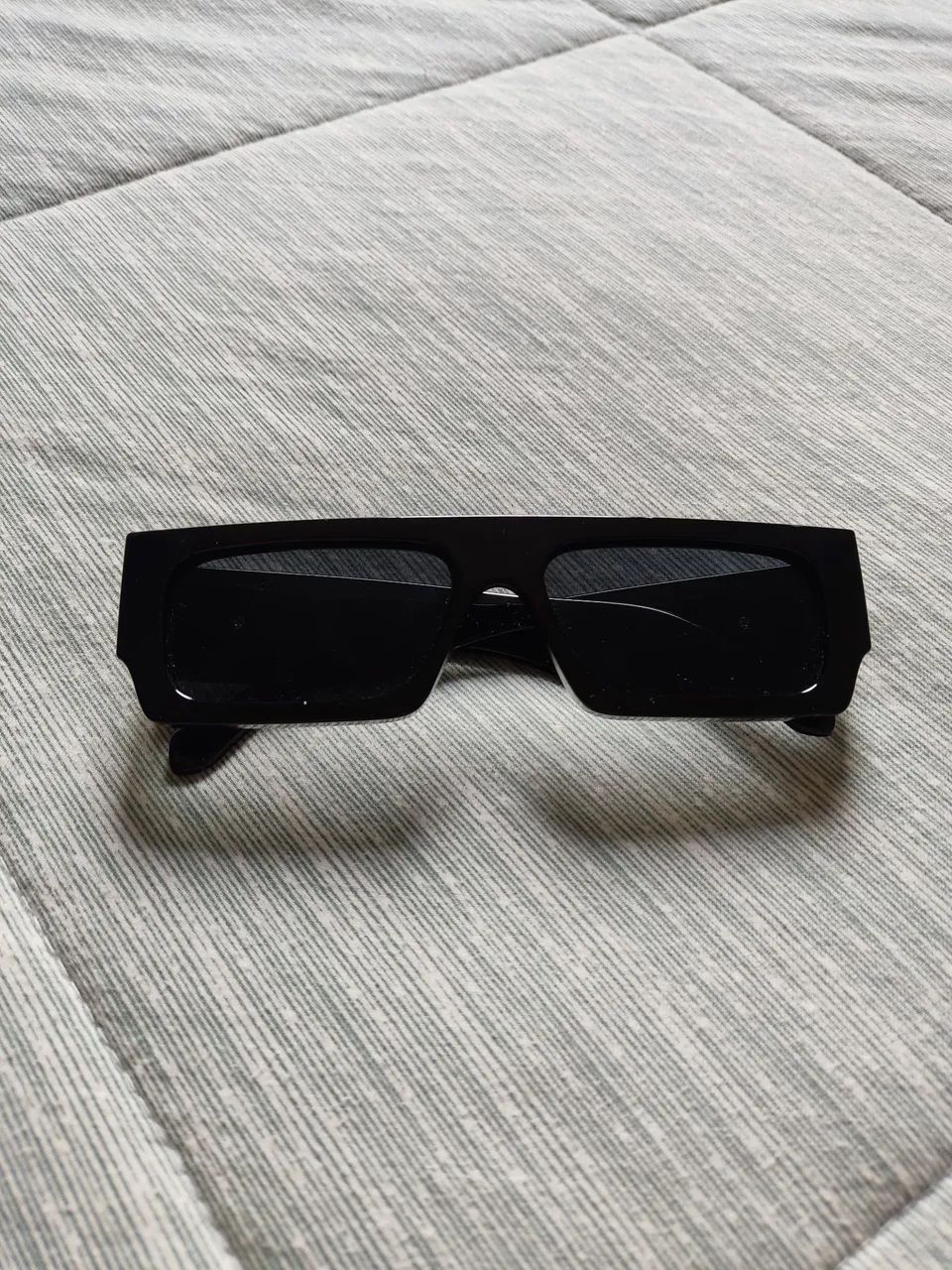 Óculos Off White preto e branco - Foto 5