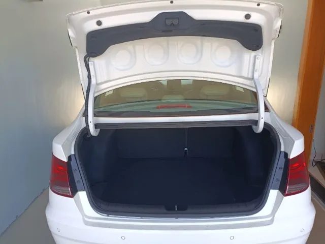HB20S Diamond Plus 1.0 turbo - Branco 
