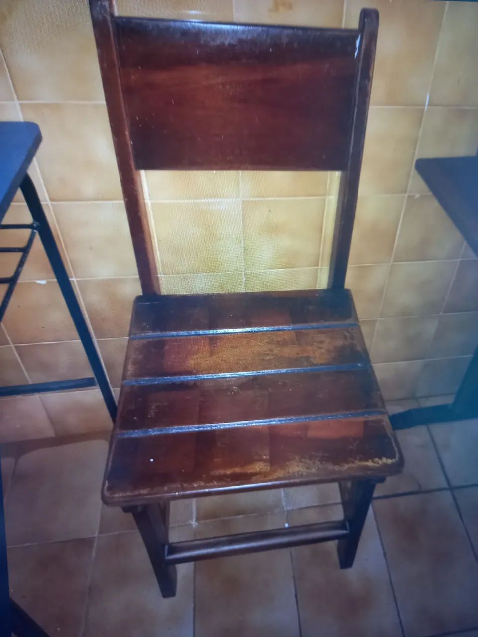 Mesa de madeira maciça - Foto 2