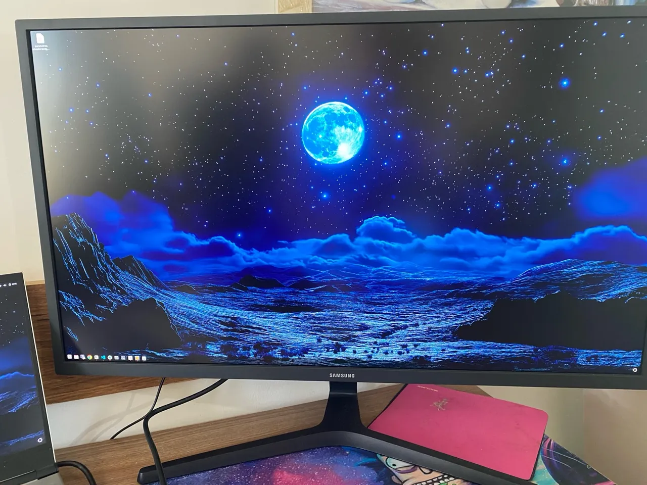 Monitor Samsung 4k 32 polegadas novo