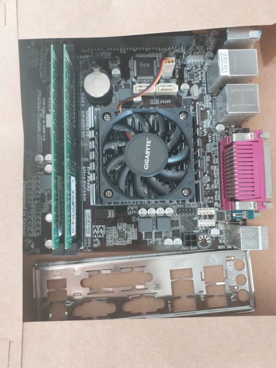 Placa-mãe Gigabyte Amd E6010n Dual Core Ddr3 Radeon R2 Ultra Durable - Foto 2