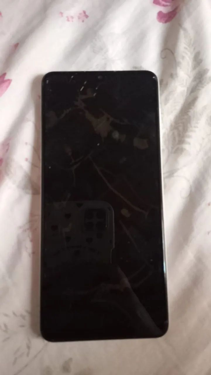 Celular pra retirar peças 