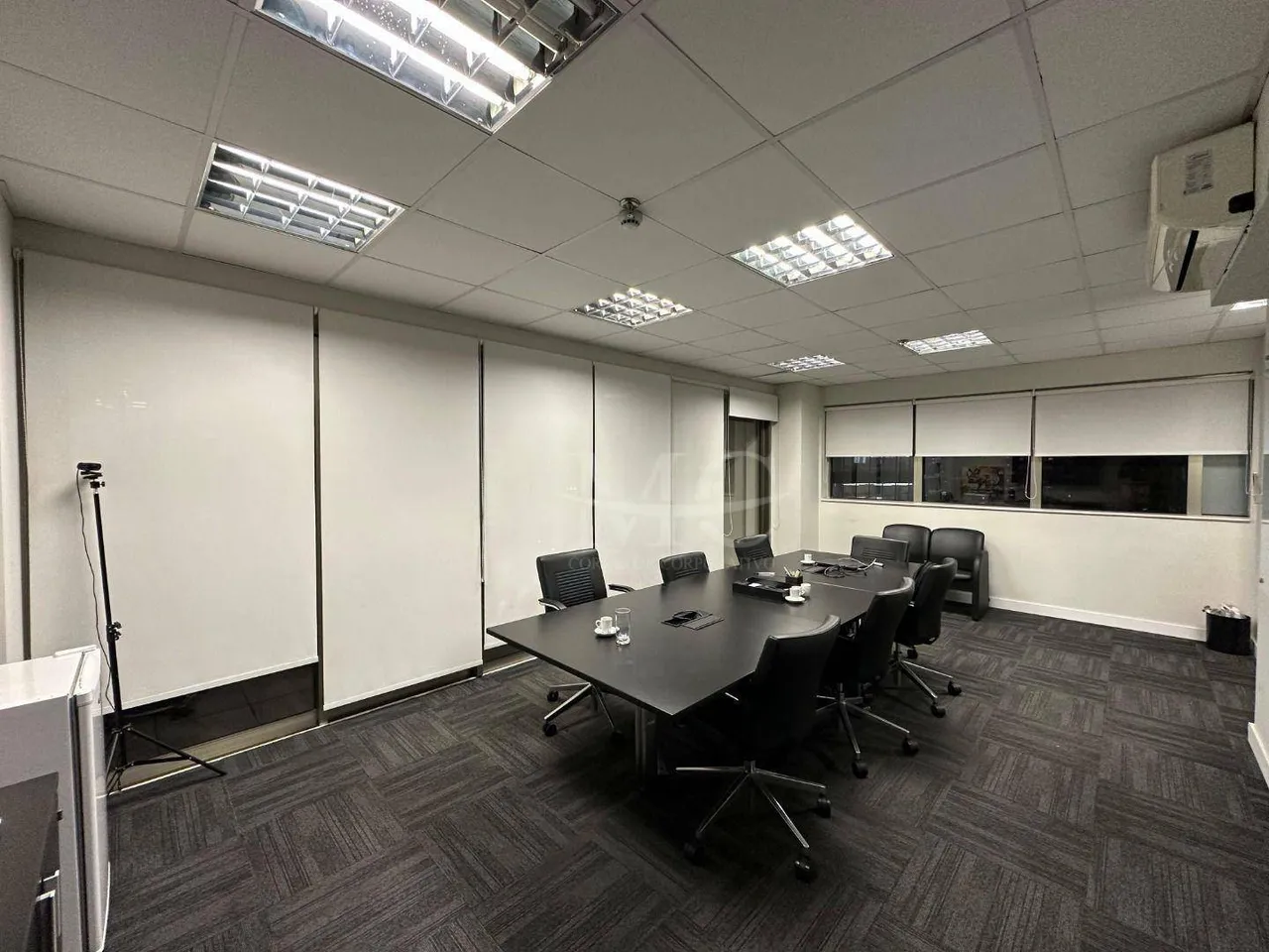 SALA MOBILIADA FARIA LIMA