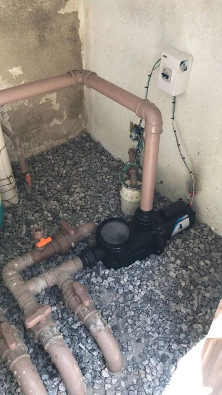 Conserto de Bombas para Piscina Rio e Grande Rio - RJ | Retirada, Instalação e Garantia. - Foto 2