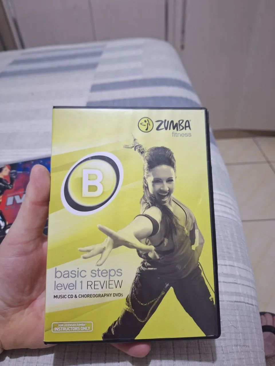 Apreda a ZUMBA 2 cds e 2 DVD . - Foto 5