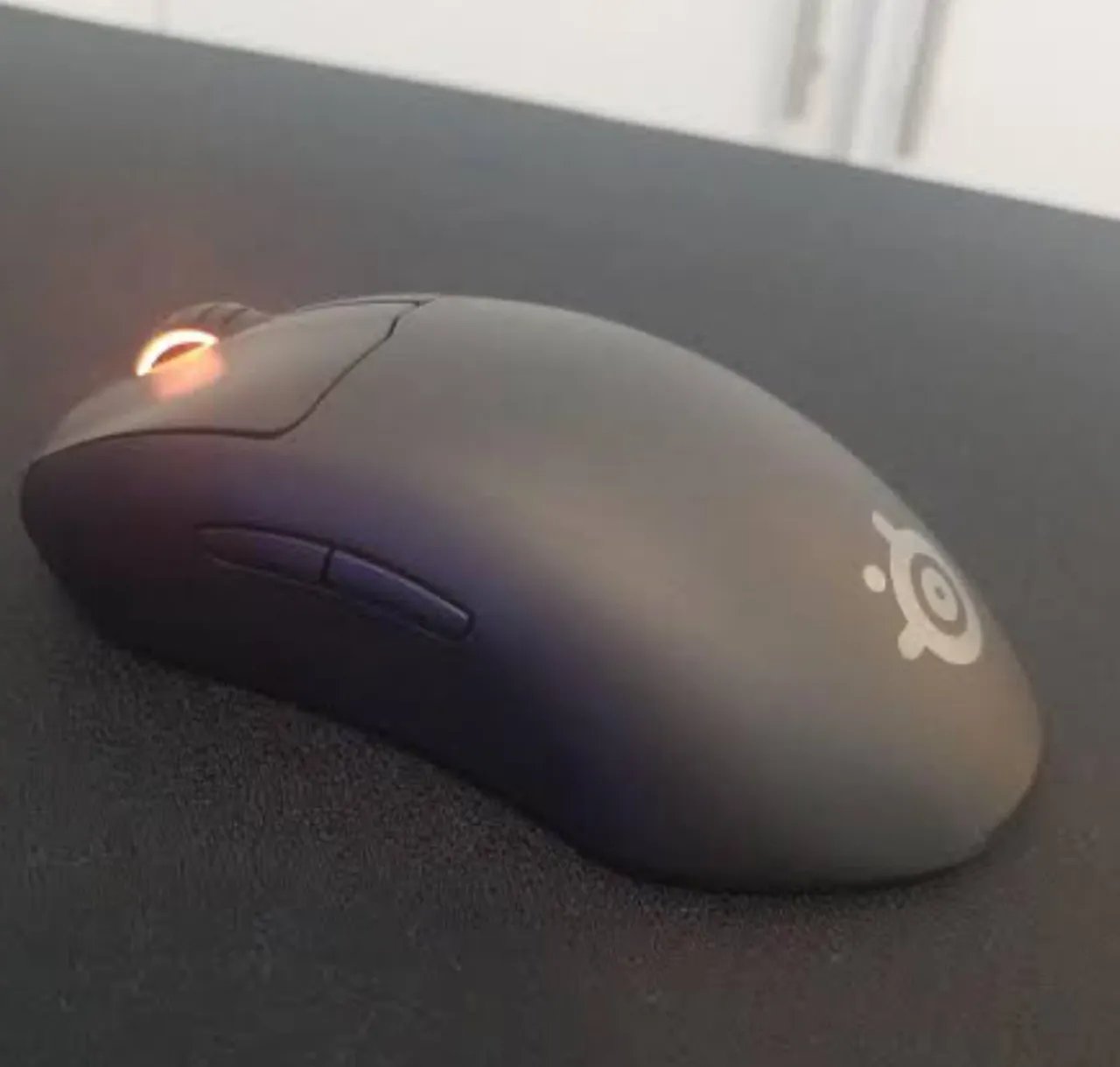 Mouse Gamer SteelSeries prime wireless- Ótimo Desempenho