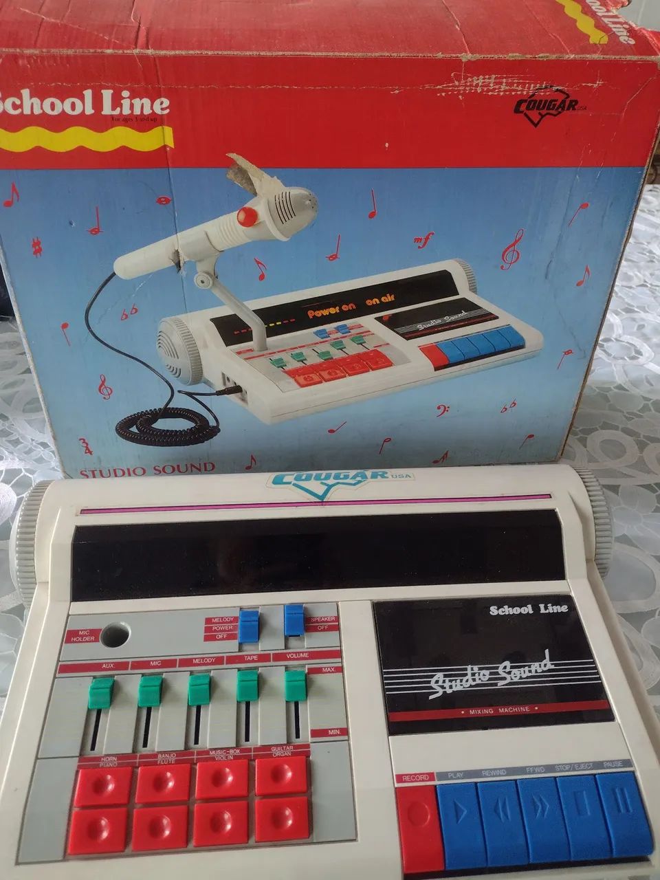 School Line Studio Sound 