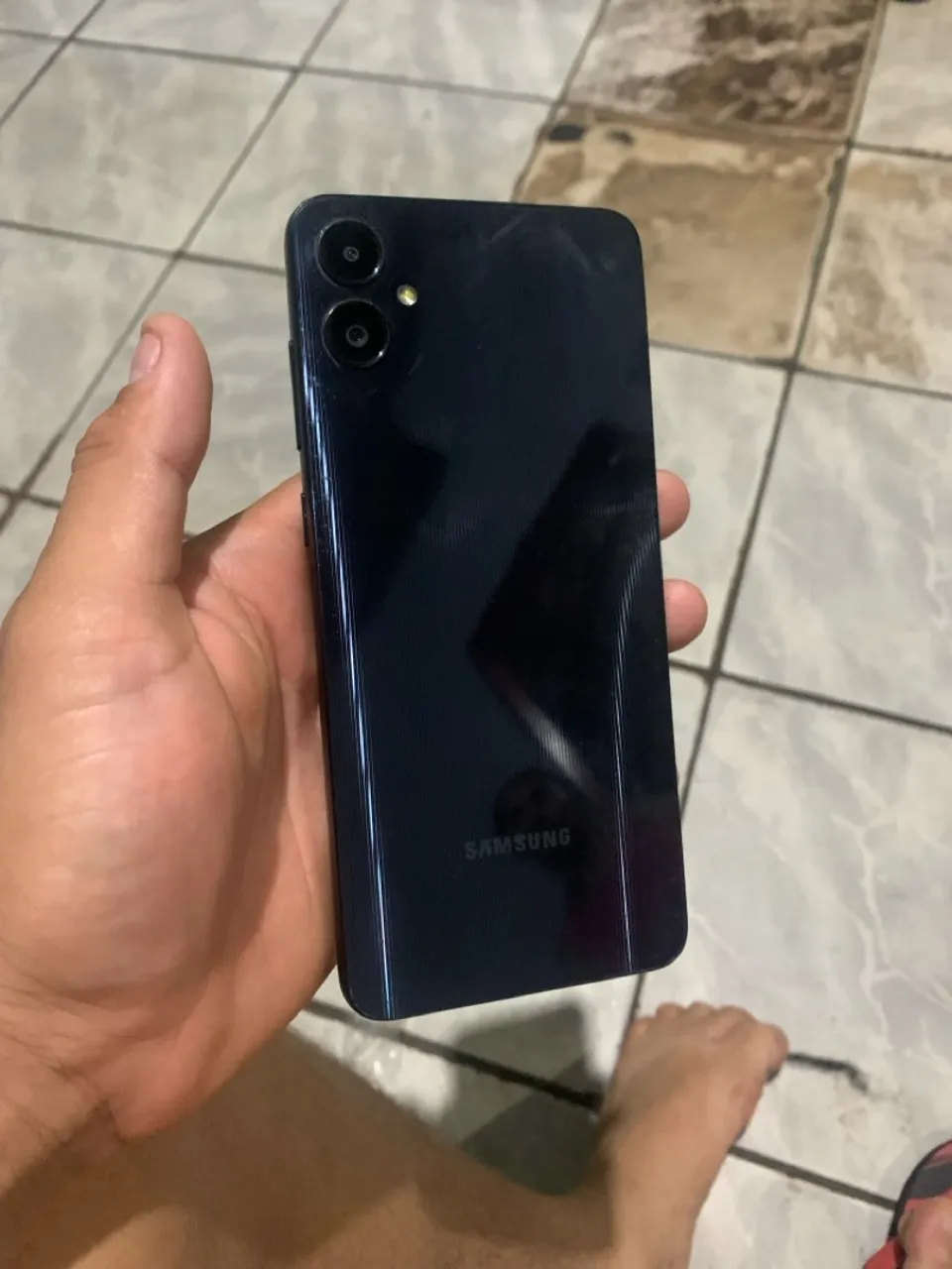 Novo , documento e caixa celular em perfeito estado
