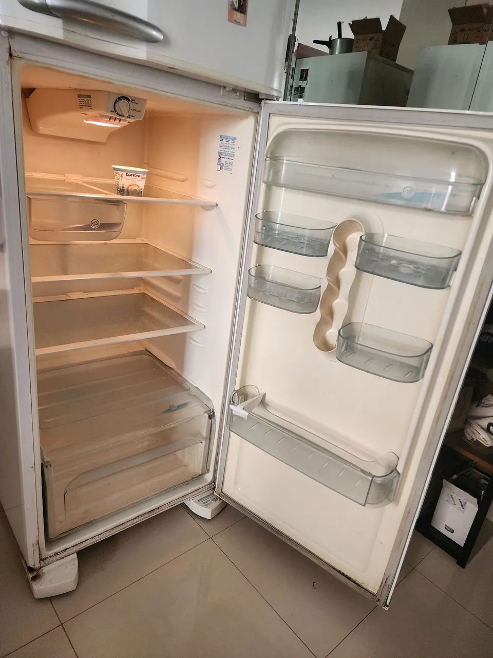 Geladeira Frost Free DF37 Electrolux USADA EM FUNCIONAMENTO  - Foto 3