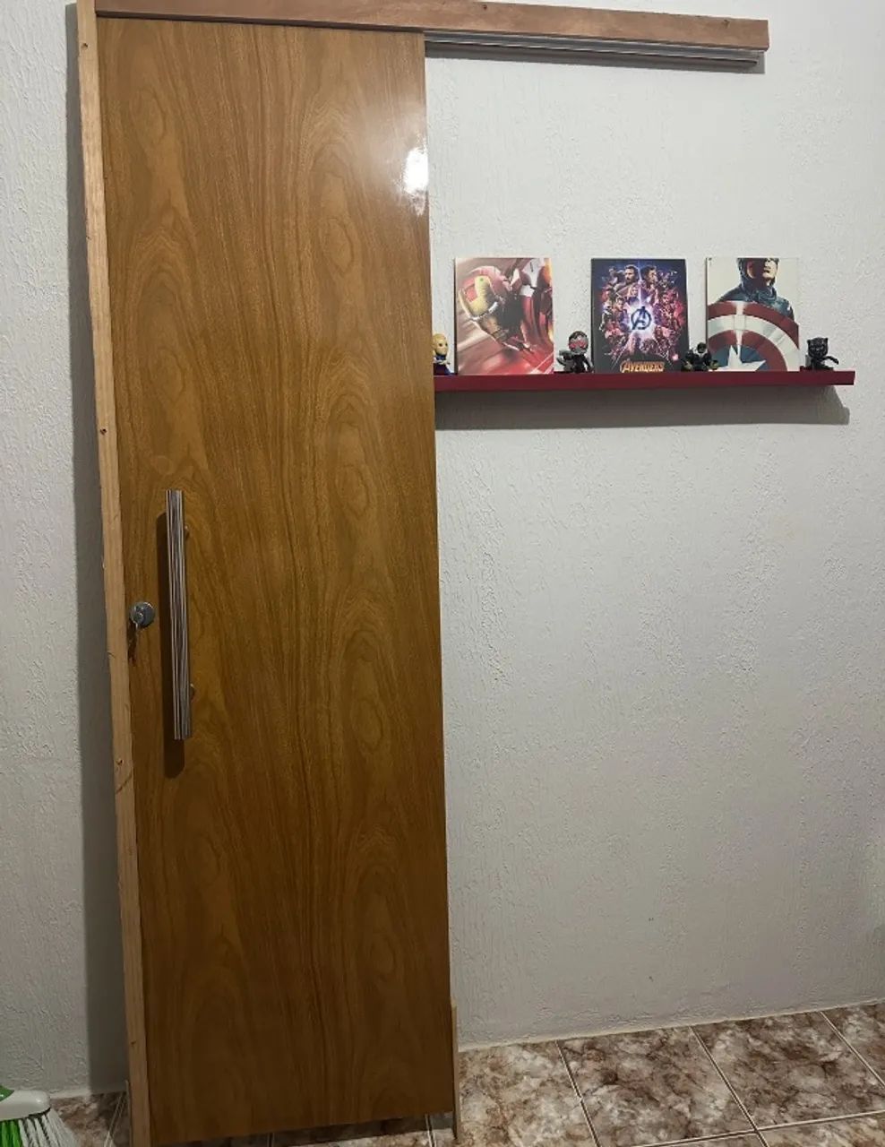 Porta de madeira 2,10x0,60 ( nunca foi instalada )  - Foto 3