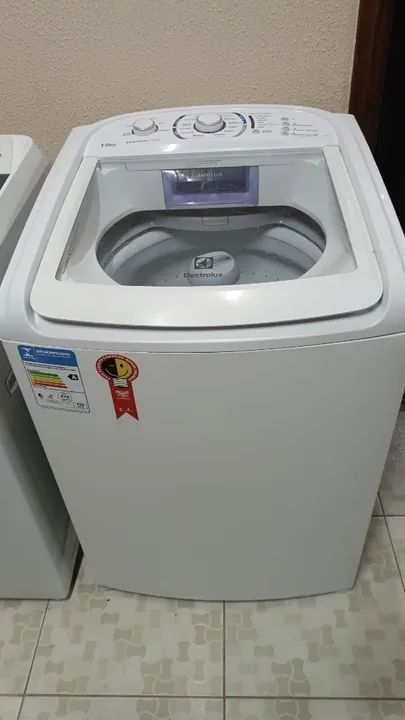 Máquina de Lavar Roupa Electrolux 15kg . voltagem 110. Com 90 dias de garantia 