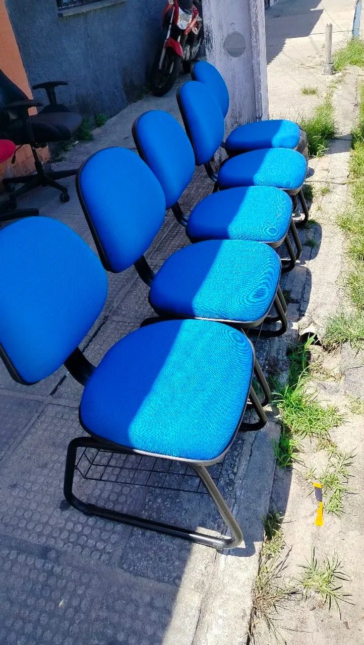 Cadeiras executiva seminovas 