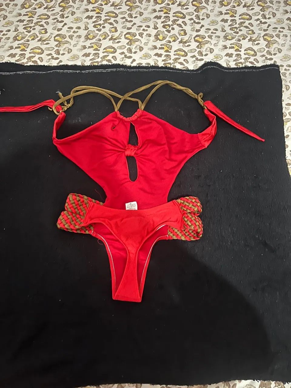 Maiô vermelho e bronze  - Foto 2