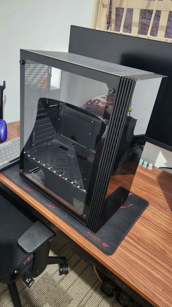 Gabinete Gamer PC Mid Tower Black