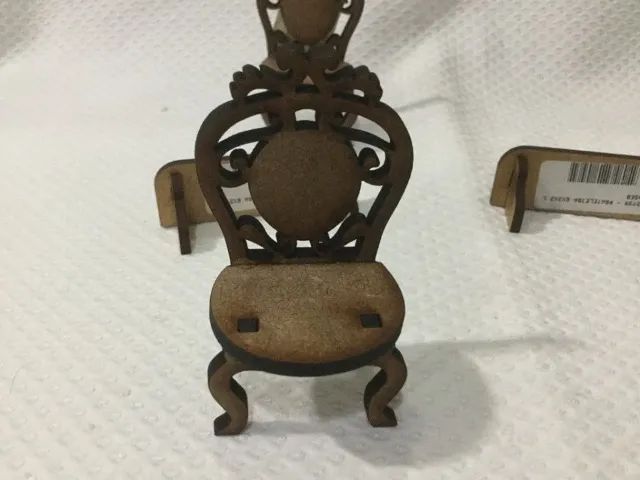 Miniaturas MDF 2 Cadeiras Colonial + 2 Prateleiras Suspensas - Foto 2