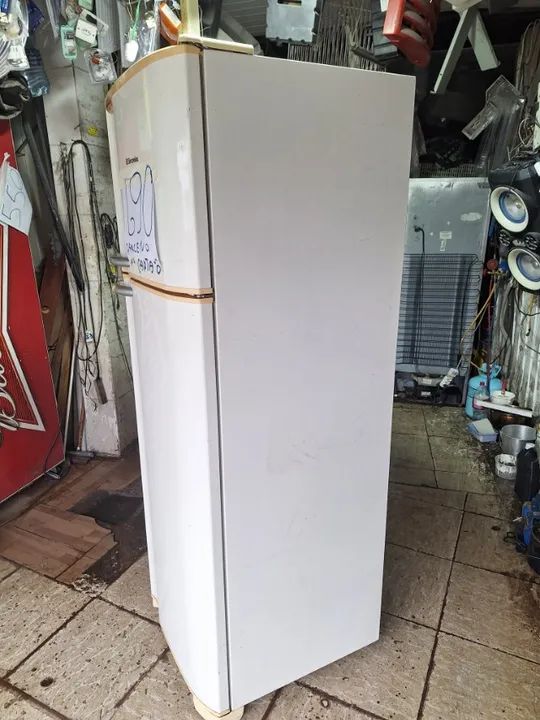 geladeira revisada 600 R$ em trego hohe +tacaligue wzp * sr antonio parcelo cartao - Foto 4