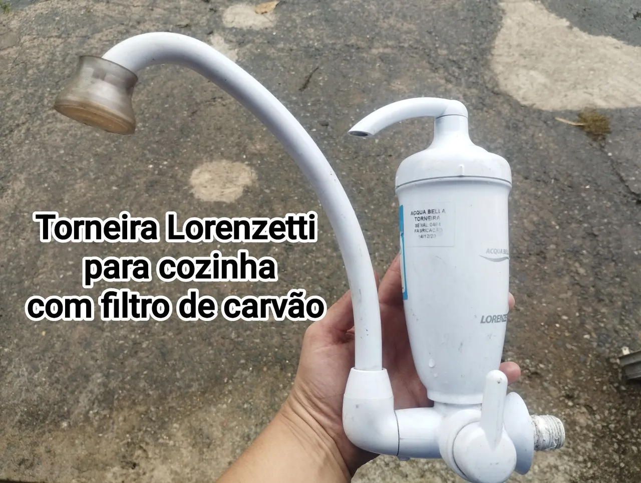 Torneira Lorenzetti com filtro de carvão para cozinha