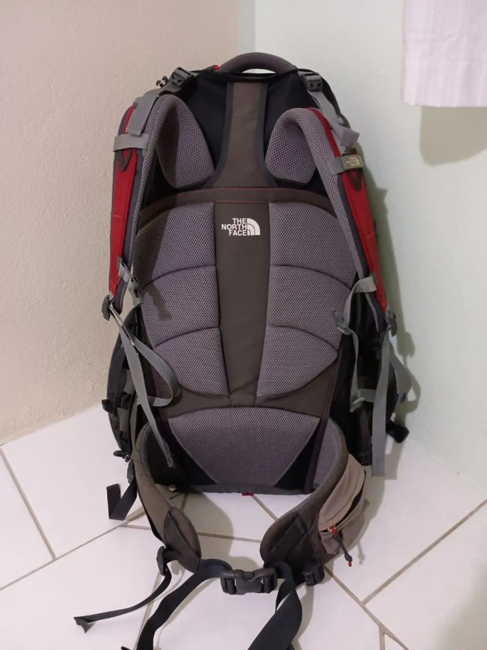Mochila The North Face 70L - Foto 3