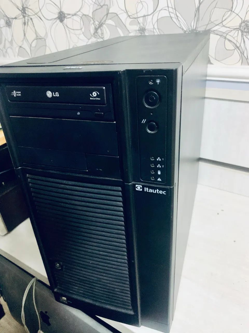 Server - Dual Xeon ? 32GB RAM ? Ready for Homelab or Virtualization64286273499651121
