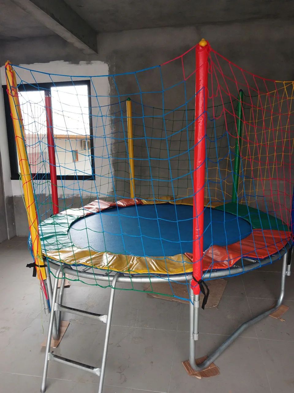Aluguel de cama elástica e piscina de bolinhas infantil  - Foto 5
