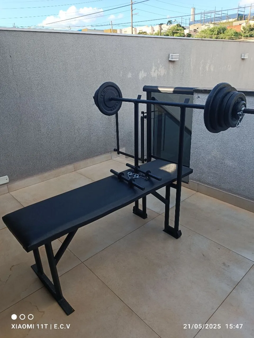 Banco de Supino com Suporte e Barra