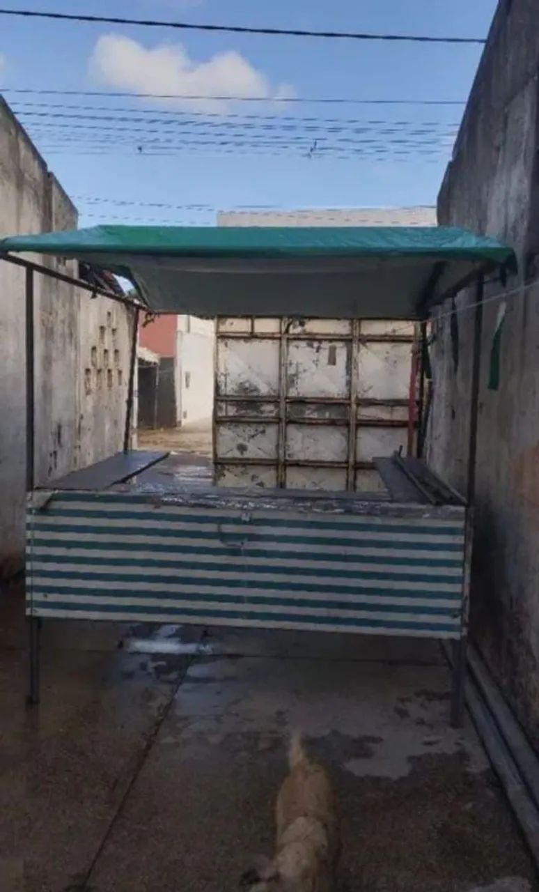 Barraca de pastel completa.64313449888386121