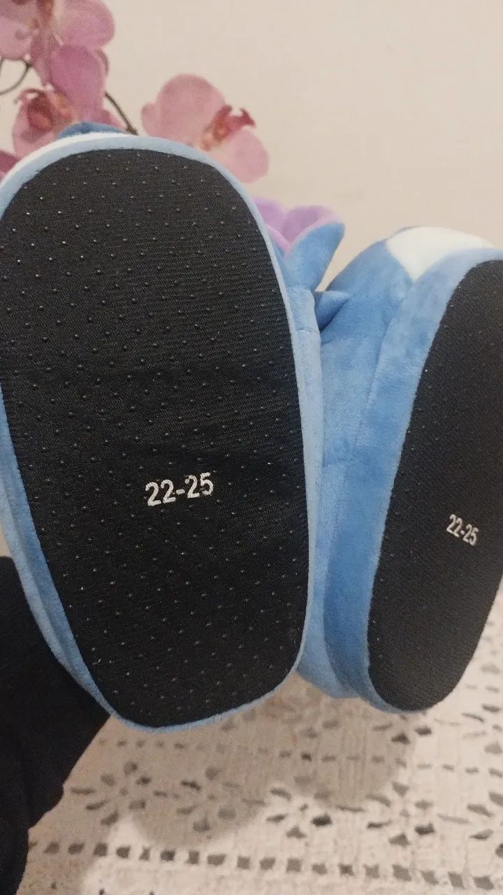 Pantufas Stitch - Conforto e Diversão para os Pequenos! - Foto 3