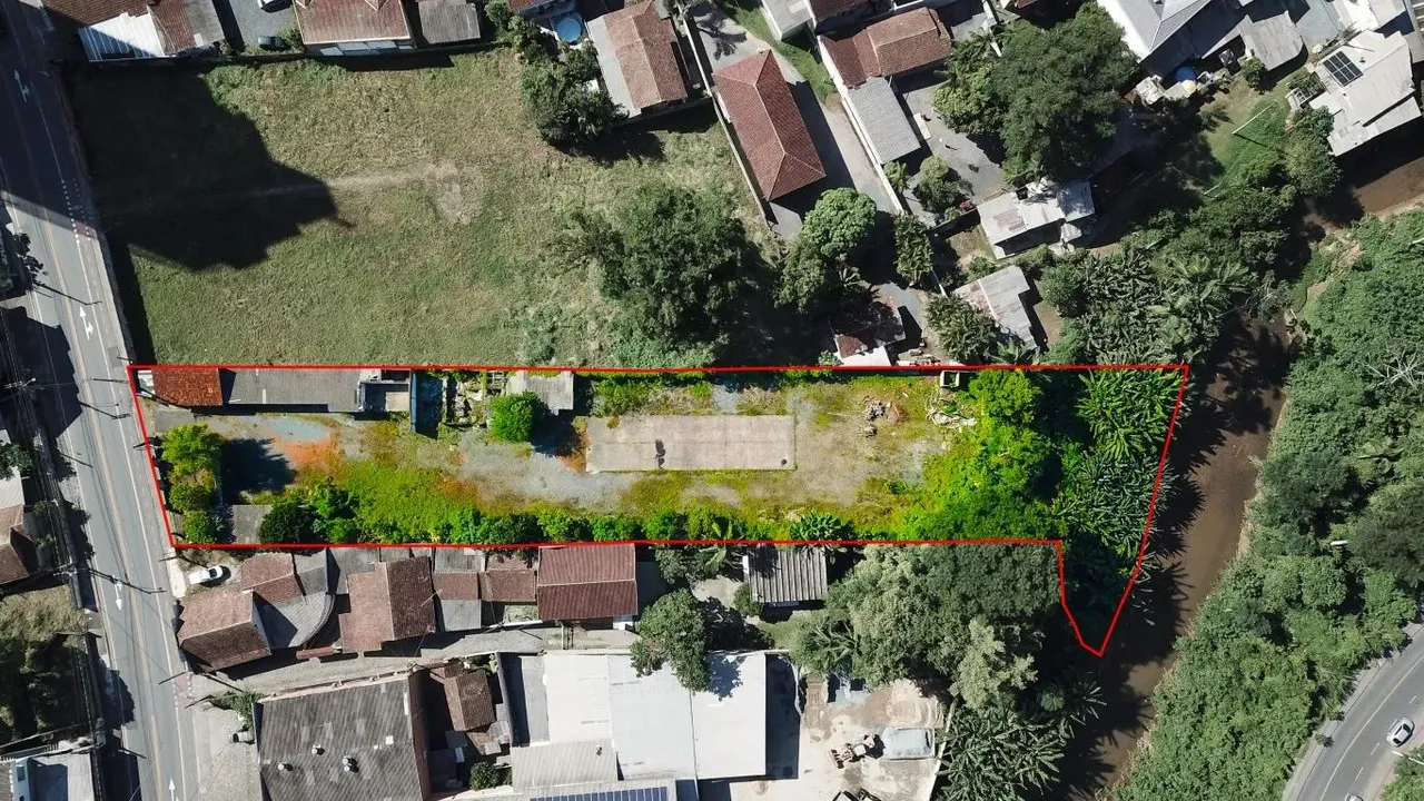 Terreno plano com 3.000m² no bairro Vila Nova em Blumenau/SC