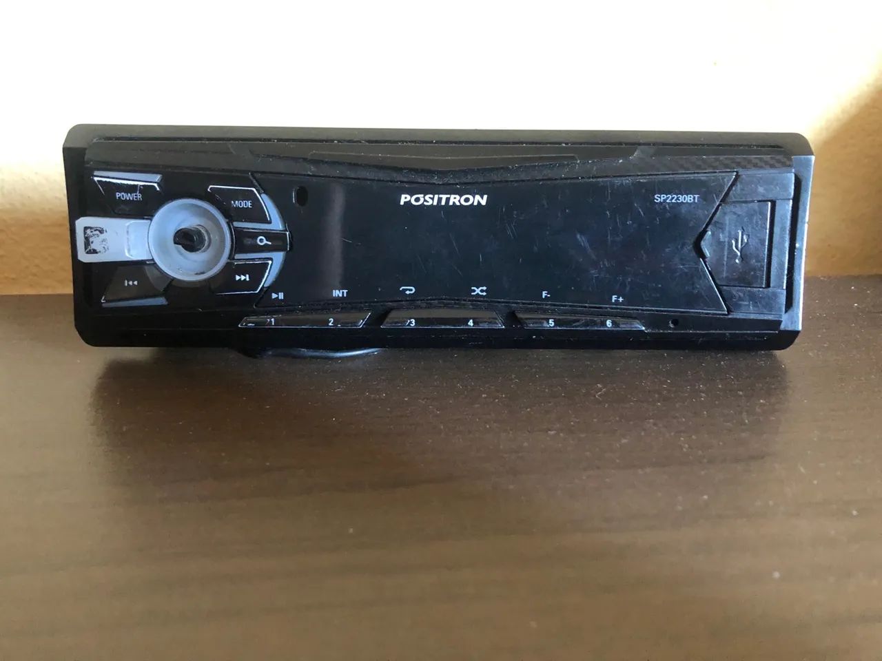 Vendo rádio de carro barato 