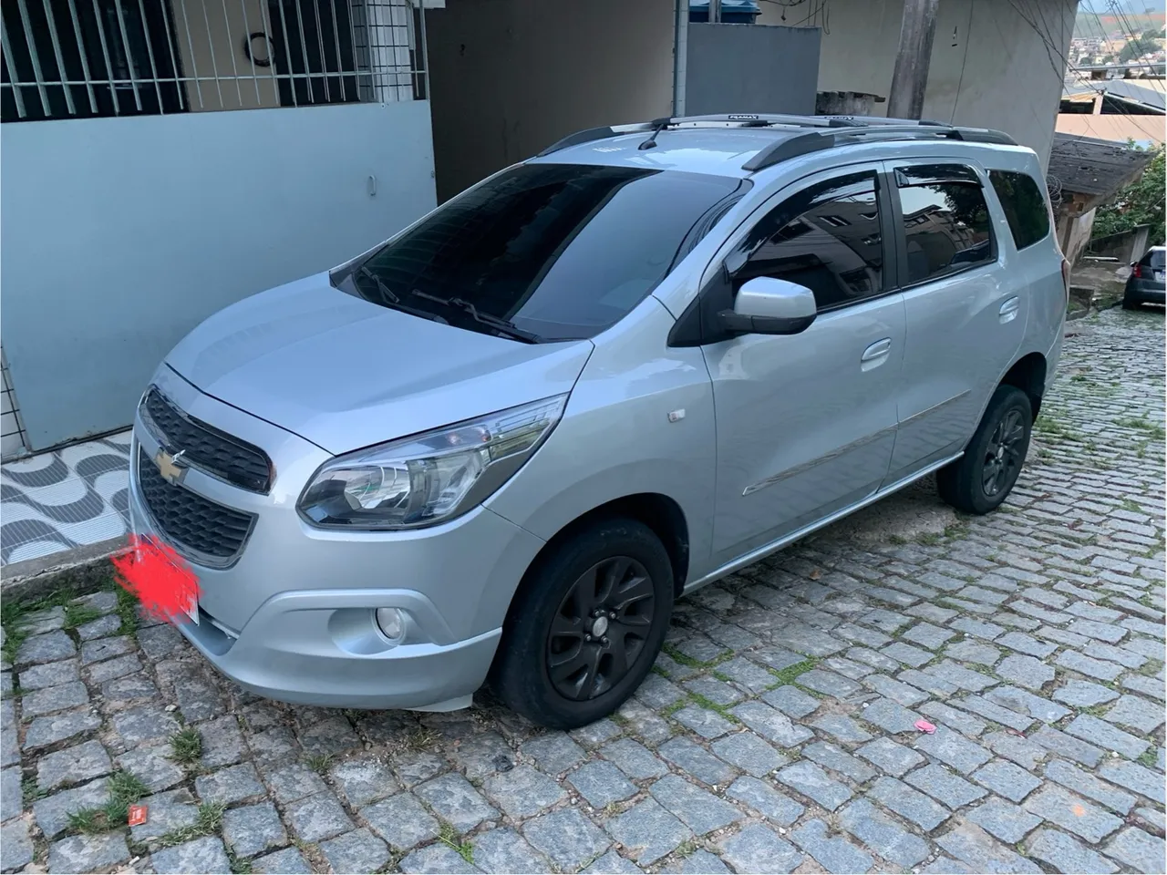 Spin LTZ Automática 2013 7 Lugares