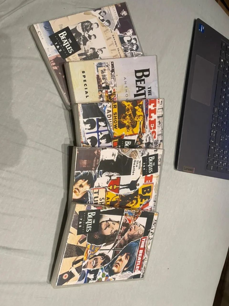 The Beatles Anthology: 5 DVDs - Foto 5