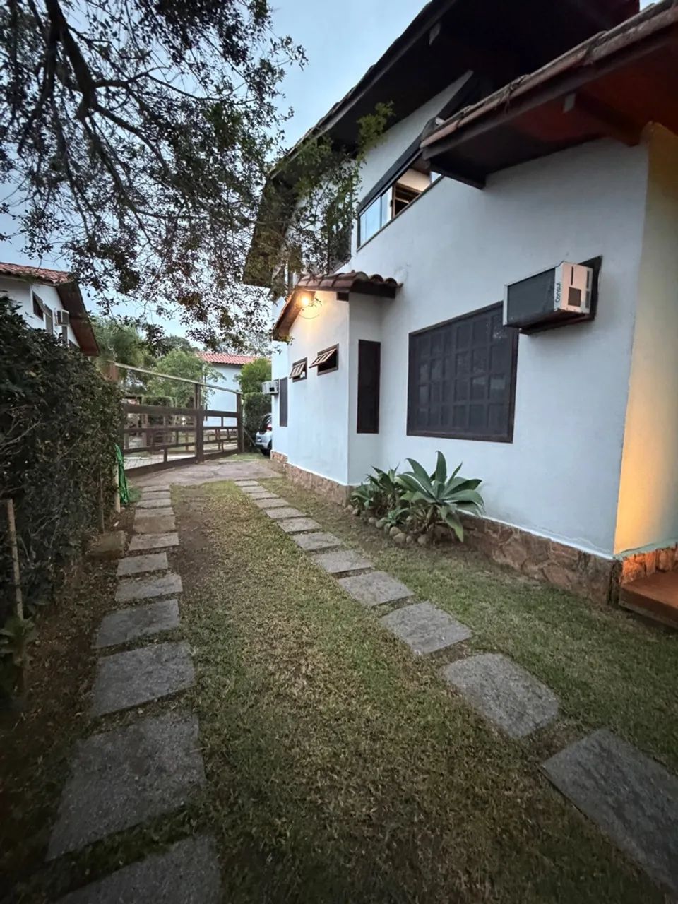 Excelente casa de 4 suítes pra temporada em Búzios  - Foto 3