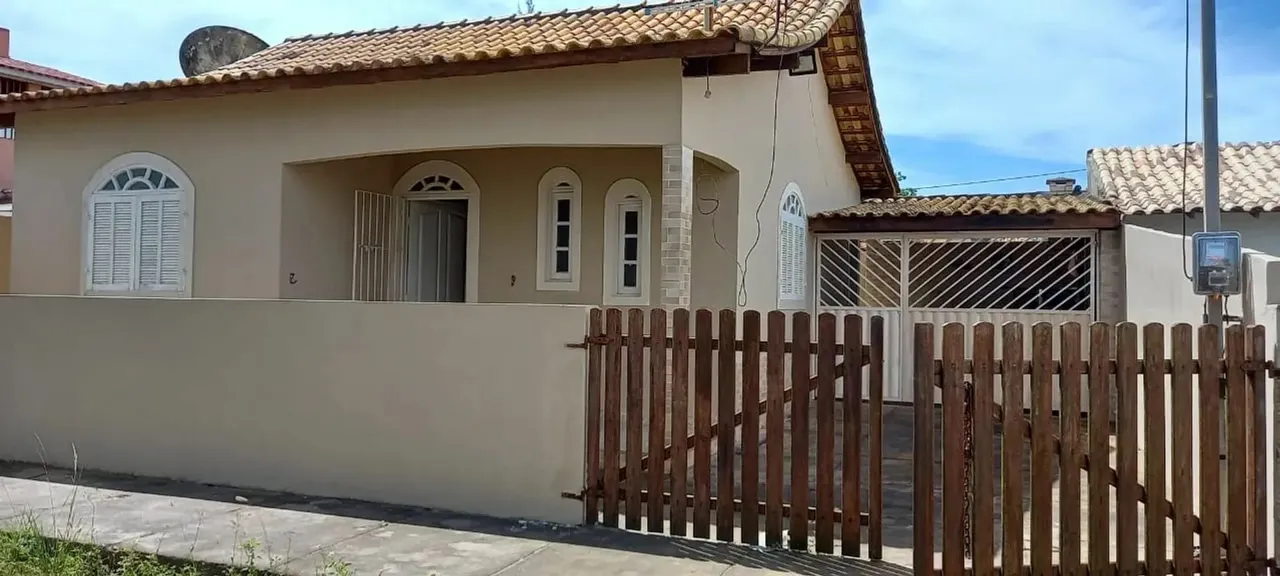 Casa em Rua ouvidor - Praia de Santa Clara - São Francisco de Itabapoana/RJ