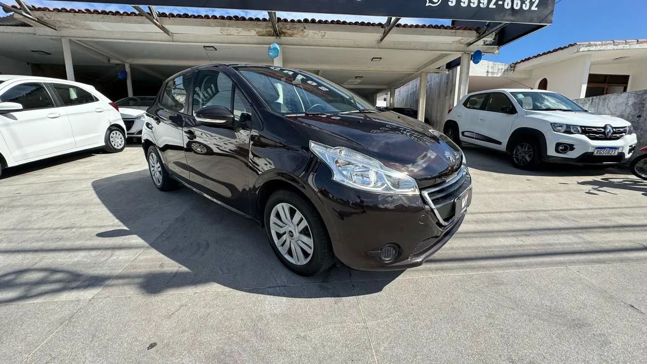 VENDO PEUGEOUT 208 2014 - Foto 2