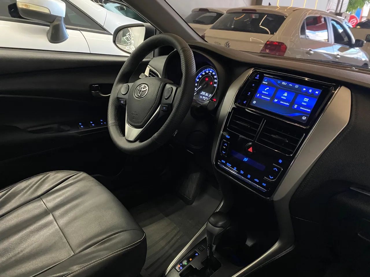 FEIRÃO SHOWROOM! TOYOTA/YARIS SEDAN 1.5 XS AUTOMÁTICO 2022 COMPLETO  - Foto 4