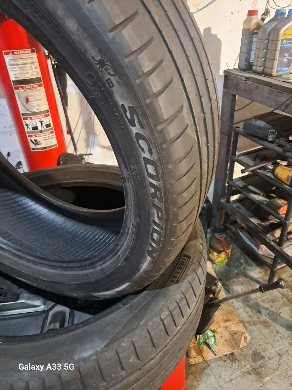 Pneu Pirelli Aro 19 - Foto 5
