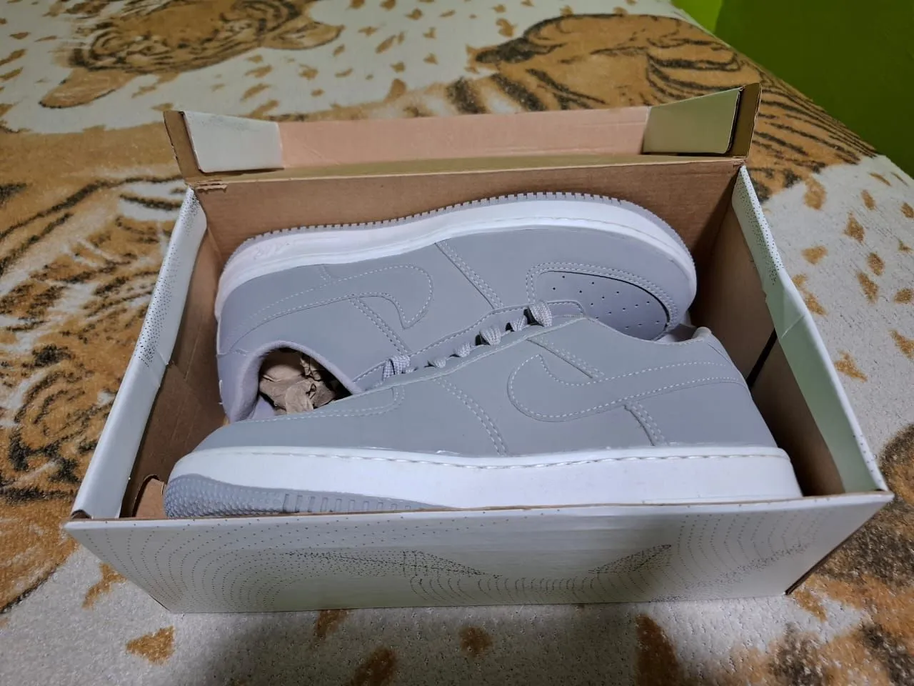 Tênis Nike Air Force 1 Cinza - Novo!