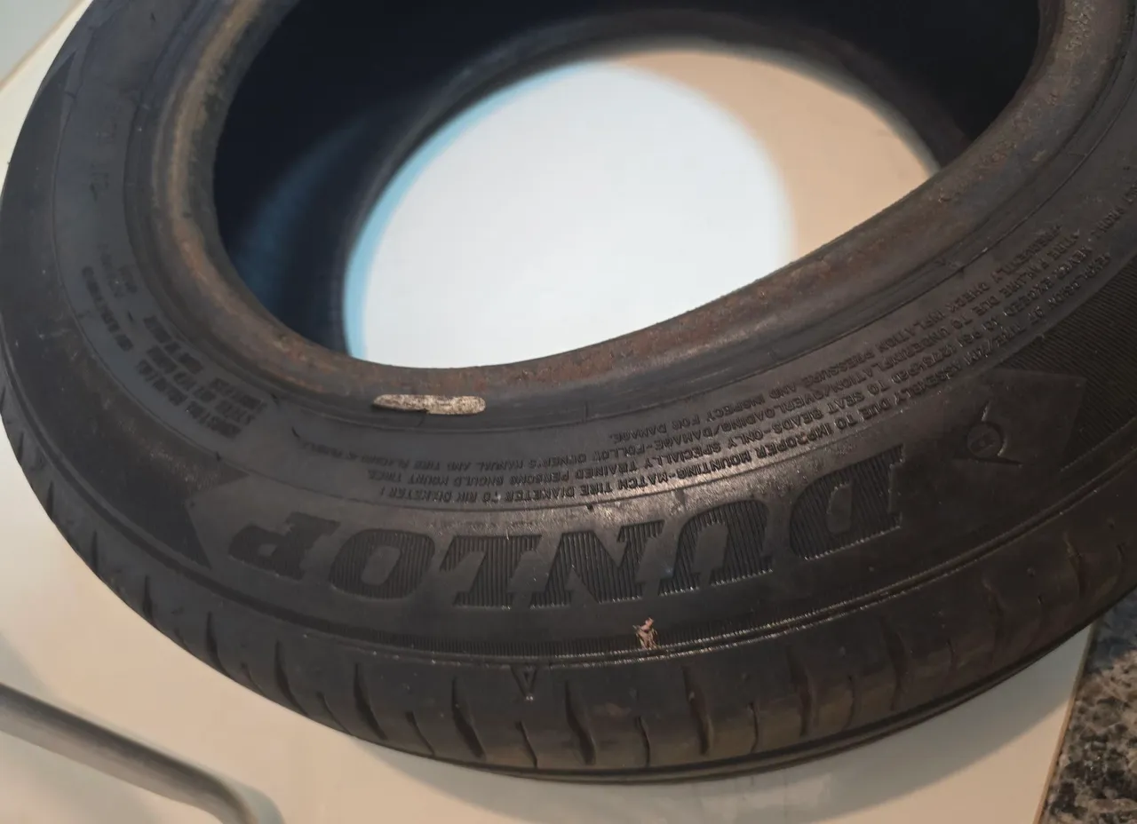 Pneu Dunlop 175/65 Aro 14