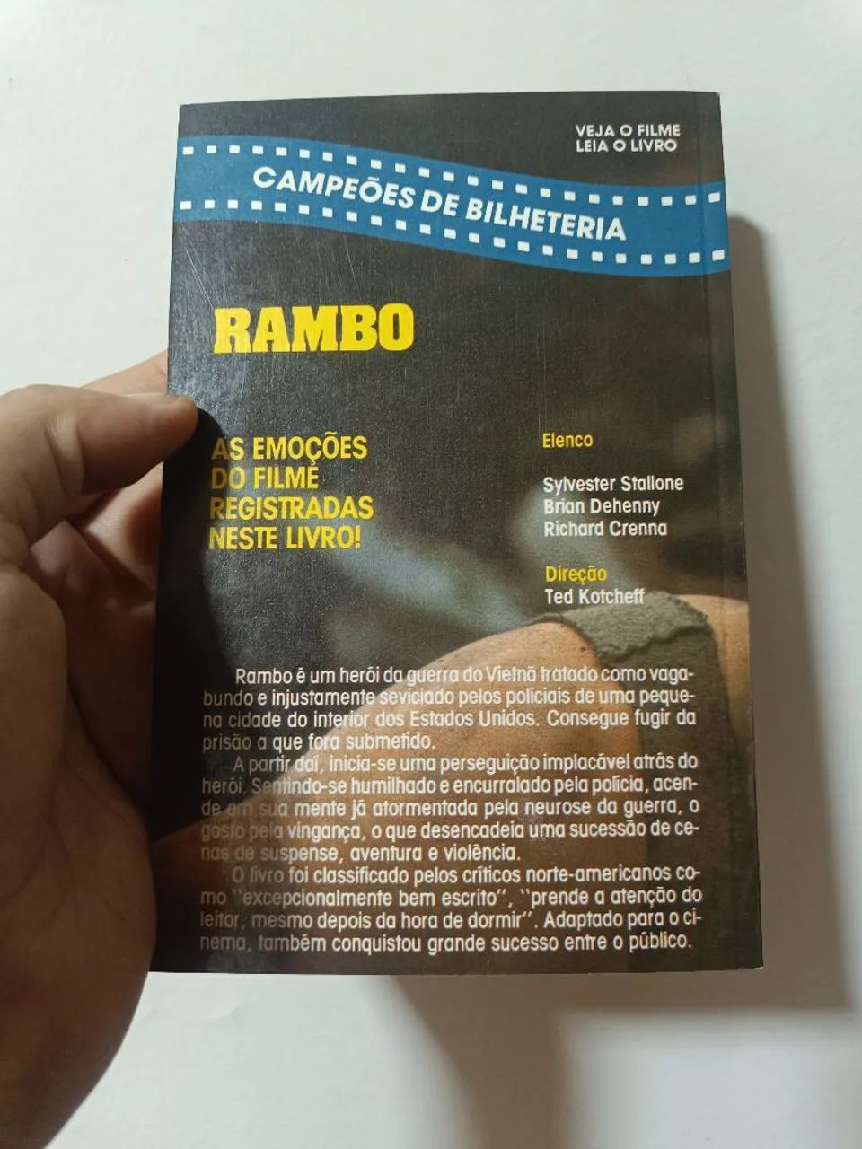 Livro Rambo - Campeões de Bilheteria - Foto 2