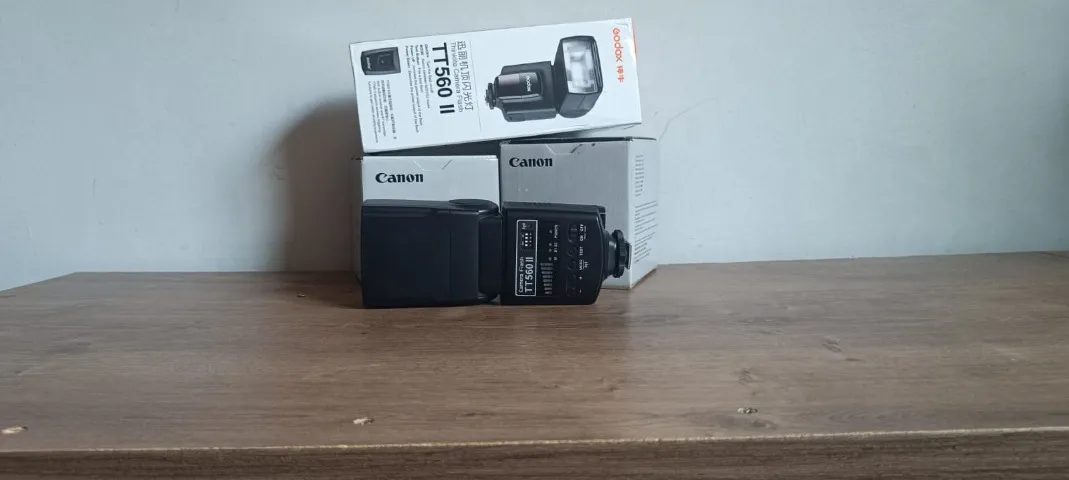 Flash Speedlite Tt560ii Godox Com Radio Flash Embutido