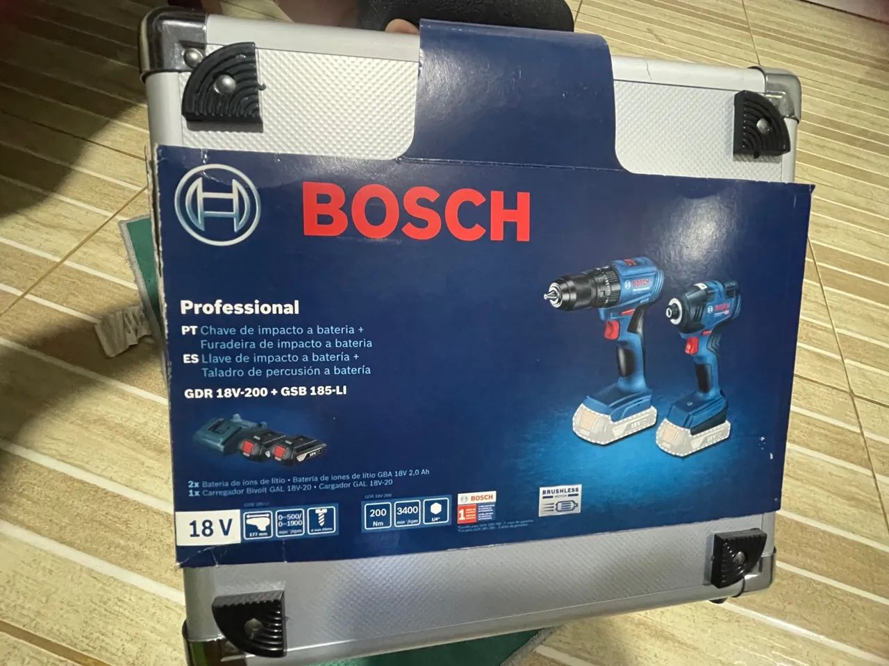 Kit de ferramentas Bosch profissional 18V