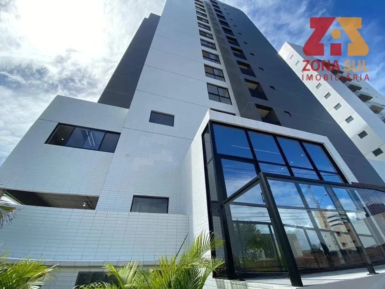 Apartamento com 3 dormitórios à venda, 86 m² por R$ 780.000,00 - Aeroclube - João Pessoa/P