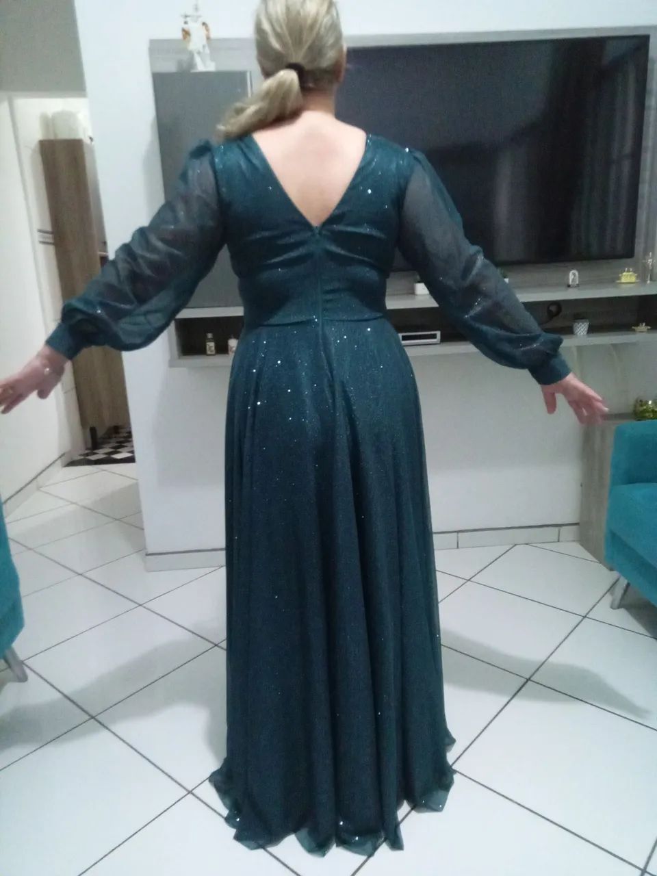 Lindíssimo vestido para festas e ocasiões. - Foto 2